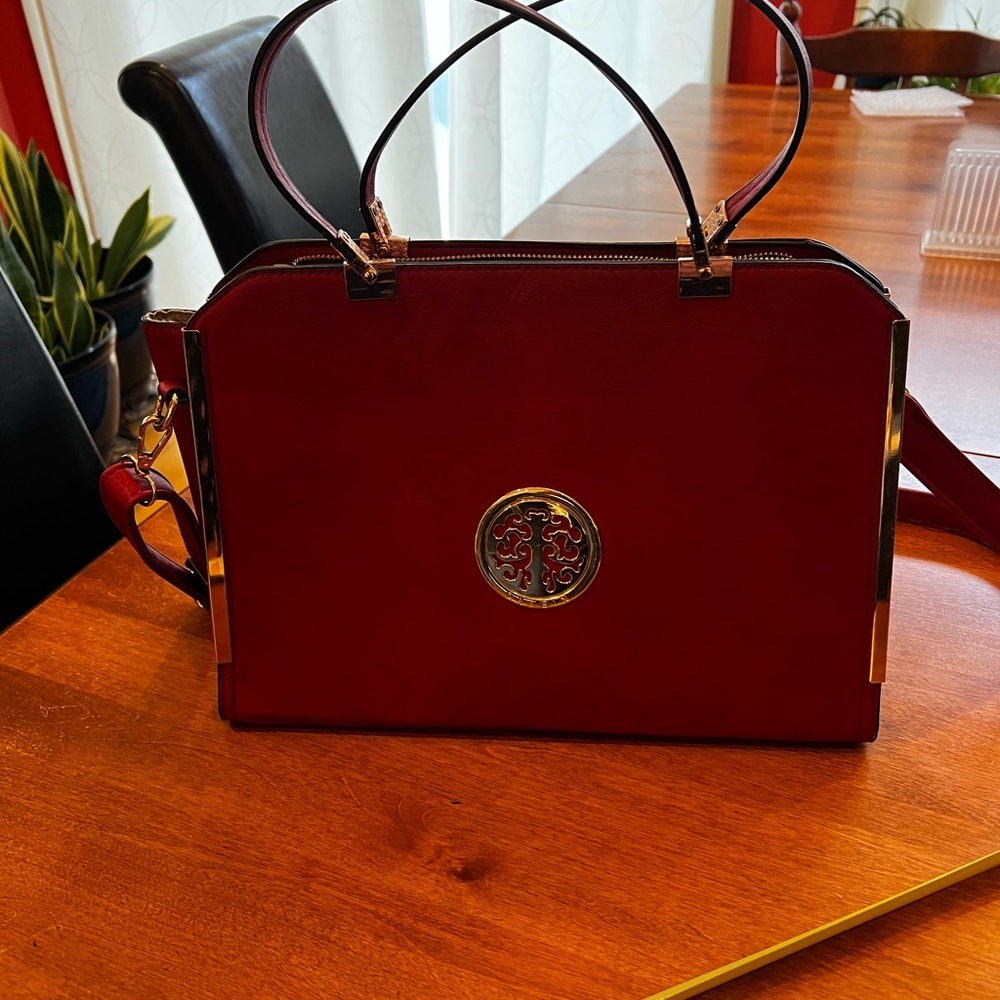 Red structured Asian style briefcase/laptop bag
